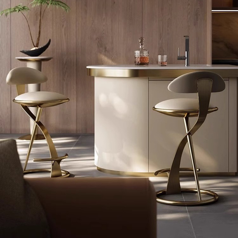 Luxury Modern Bar Stool with G - Commercial Kitchen And Bar recensione e prezzo