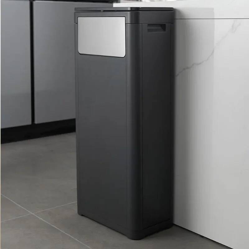 Bidoni per rifiuti in plastica - Commercial Kitchen Bin recensione e prezzo