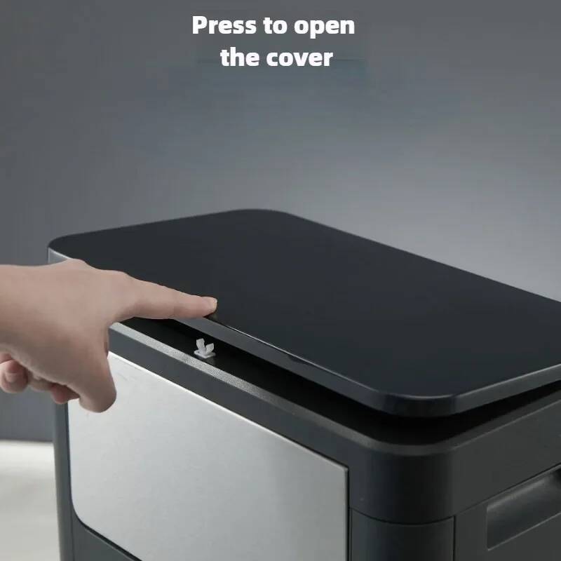 Bidoni per rifiuti in plastica - Commercial Kitchen Bin recensione e prezzo