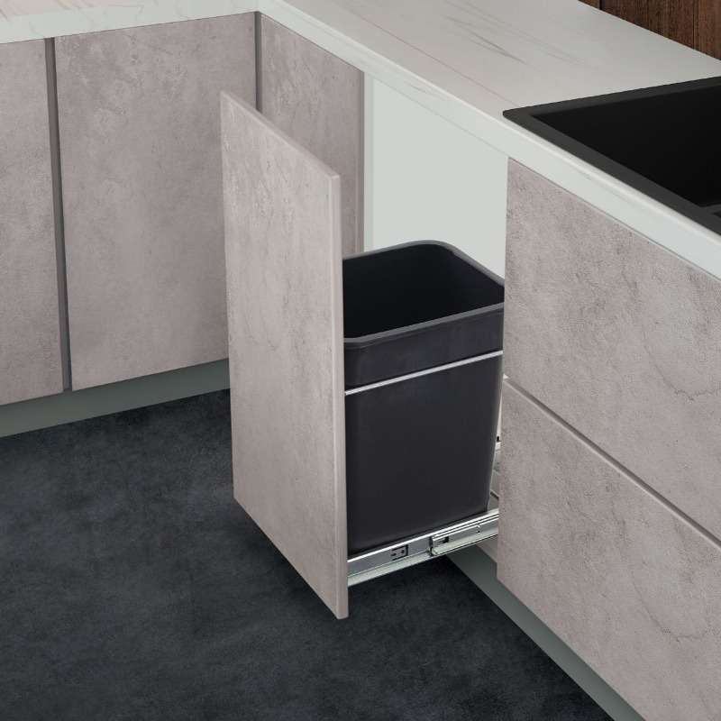 Pattumiera nascosta Armadietto - Commercial Kitchen Bin recensione e prezzo