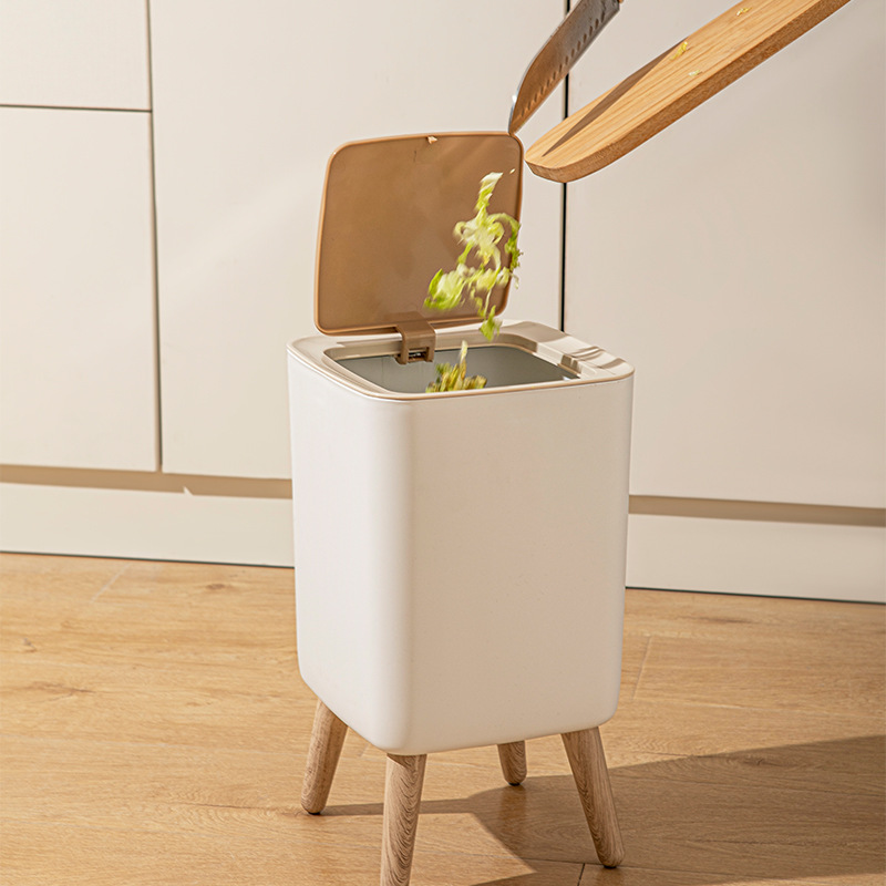 Cestino per Rifiuti in Legno B - Commercial Kitchen Bin recensione e prezzo