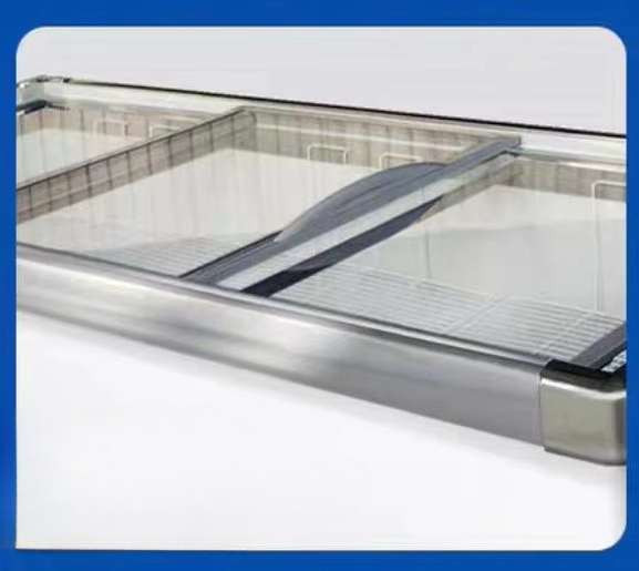 Nuovissimo congelatore a pozze - Commercial Chest Freezer recensione e prezzo